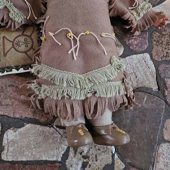 Vintage 1998 Sandy Dolls Native American Series Doll With Tag - Picture 11 of 13